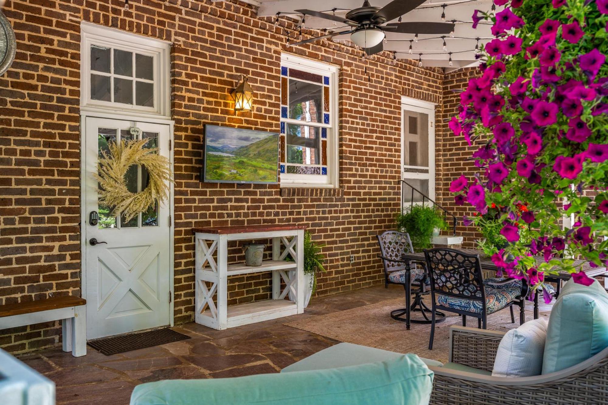 Wheatland'S Plantation-Experience Timeless Elegance At A Historic Retreat In Tn Circa 1791 Sevierville Exterior foto